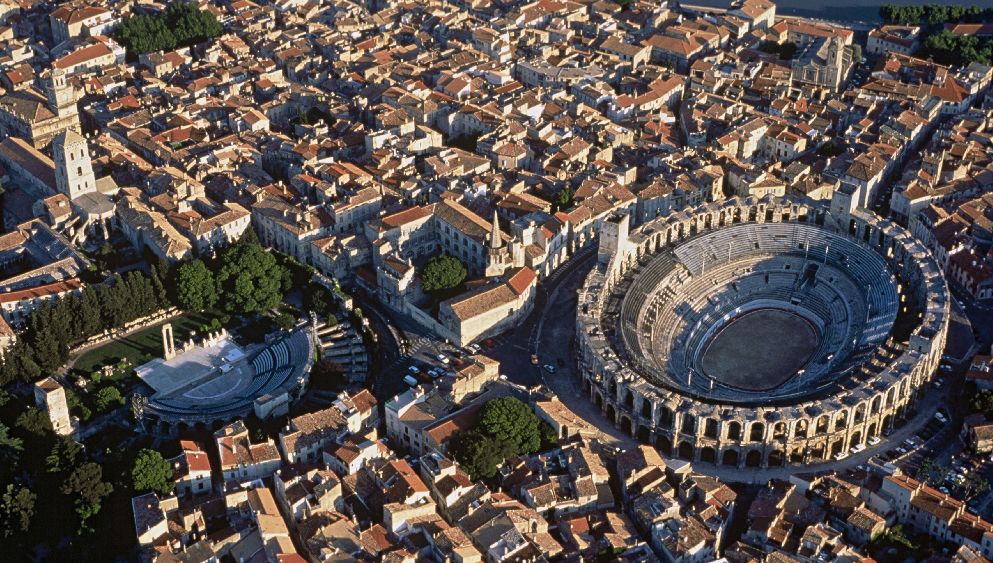 Arles et ses amphithéâtres